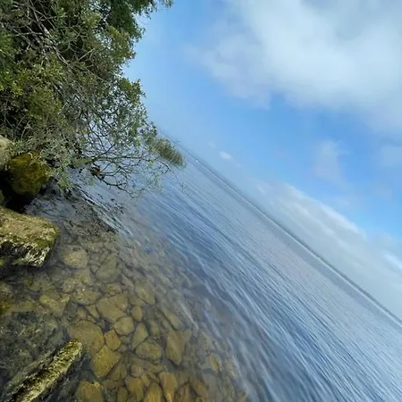 - Sleeps Up To 6 & Hot Tub *