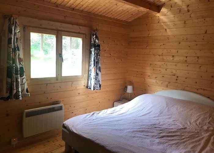 Ferienhaus - Sleeps Up To 6 & Hot Tub *